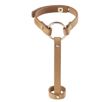 Пара браслетів на зап'ясті і палець Bijoux Indiscrets MAZE Hand Bracelet Harness Brown, екошкіра – купити