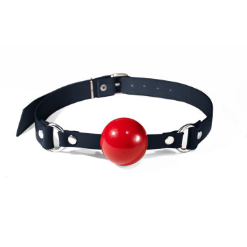 Кляп силіконовий Feral Feelings Silicon Ball Gag Black/Red, чорний ремінець, червона кулька – купити