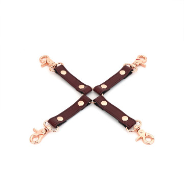 Кожаная крестовина Liebe Seele Wine Red Hogtie – купить
